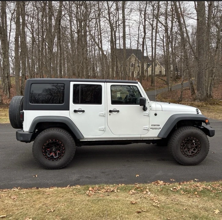 2013 Jeep JK Wrangler - Image 9 of 21