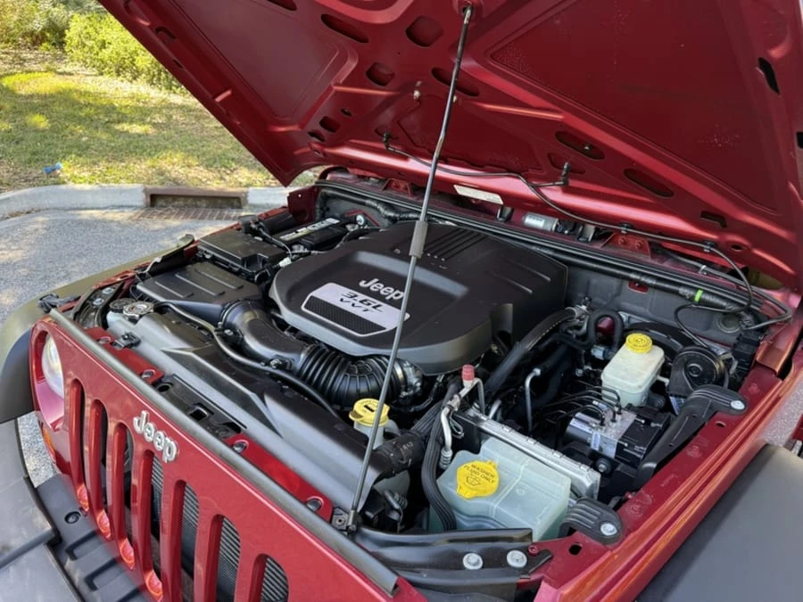 2013 Jeep JK Wrangler - Image 16 of 18