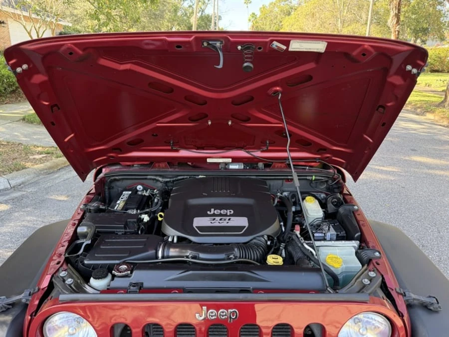 2013 Jeep JK Wrangler - Image 17 of 18