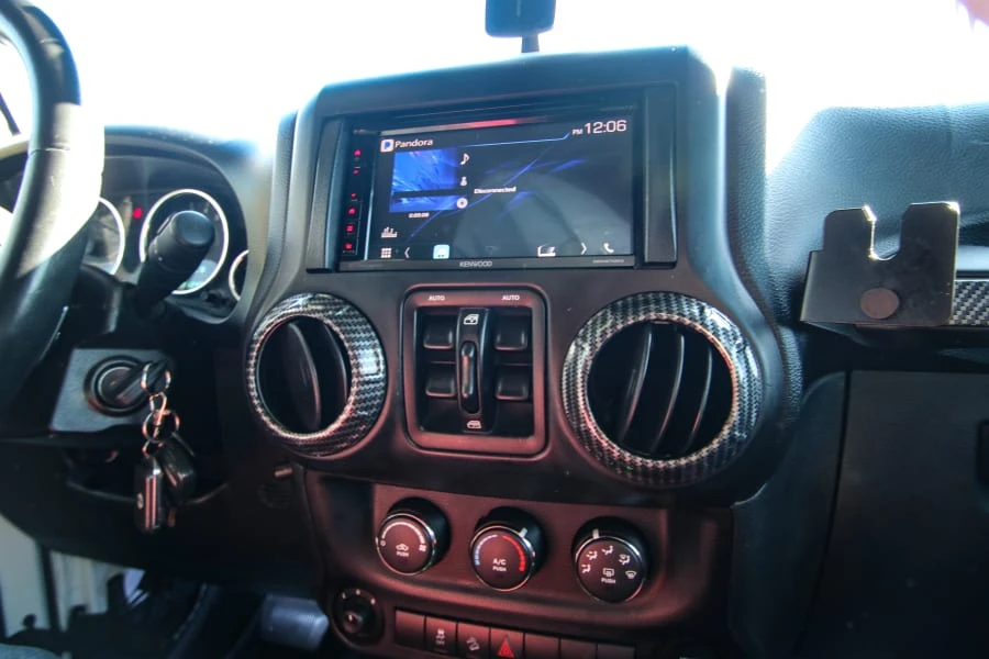 2013 Jeep JK Wrangler - Image 23 of 31