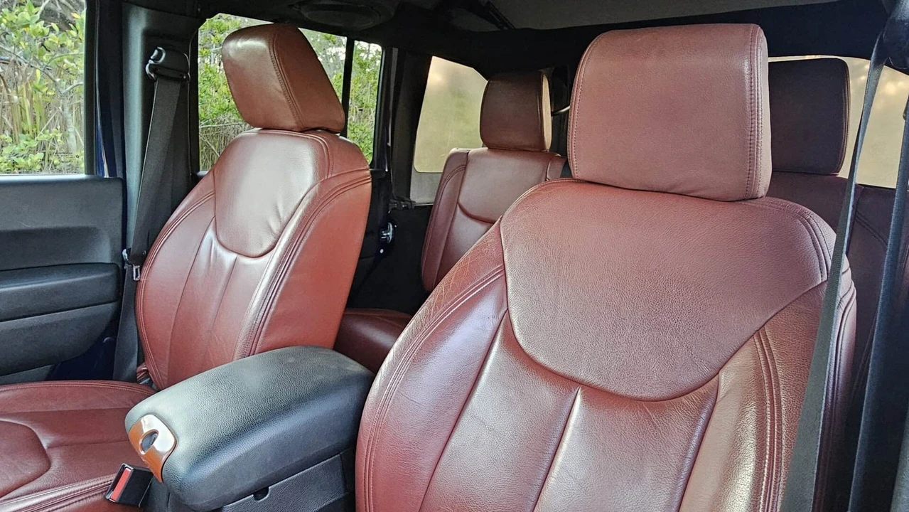 2013 Jeep JK Wrangler - Image 27 of 31