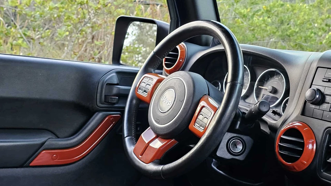 2013 Jeep JK Wrangler - Image 29 of 31