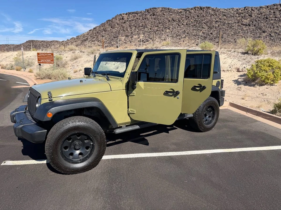 2013 Jeep JK Wrangler - Image 8 of 13