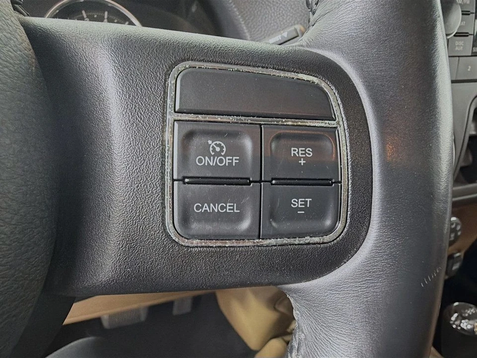 2013 Jeep JK Wrangler - Image 11 of 12