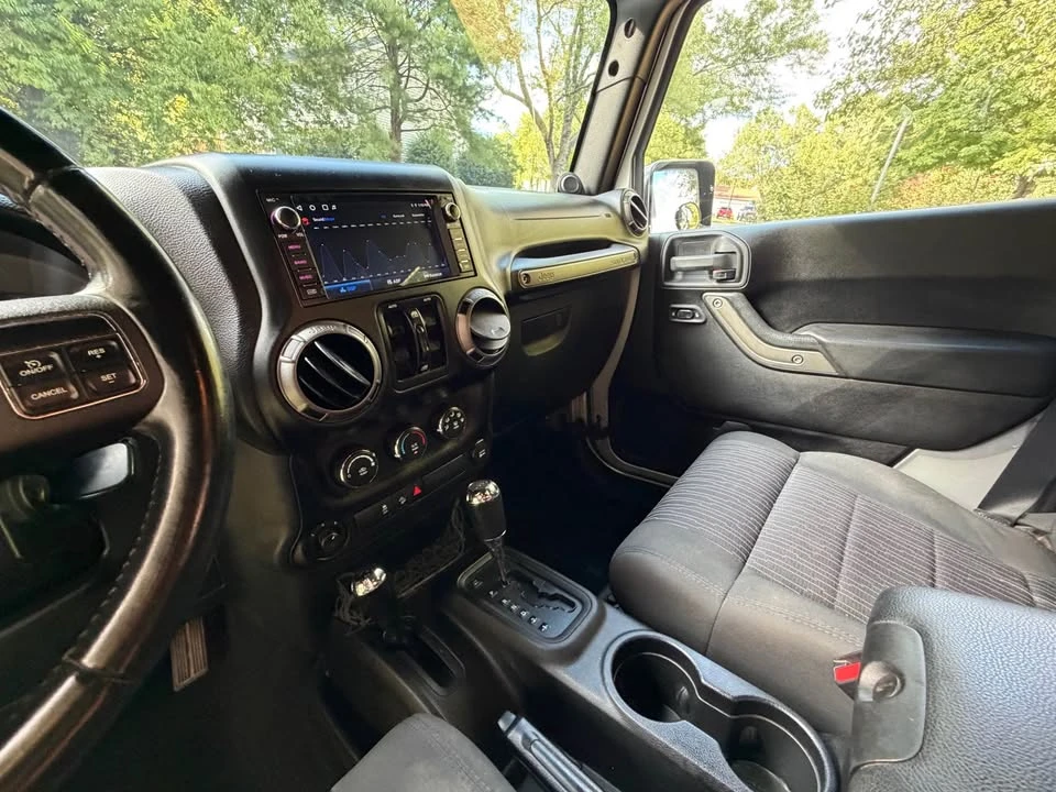 2013 Jeep JK Wrangler - Image 14 of 16