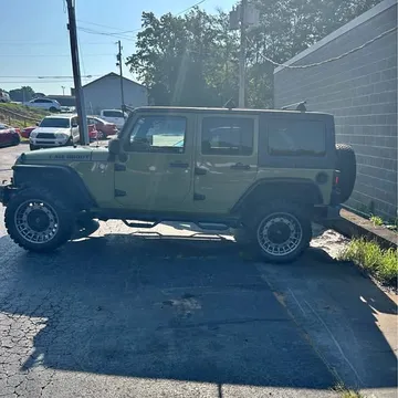 2013 Jeep Wrangler Unlimited Freedom Edition