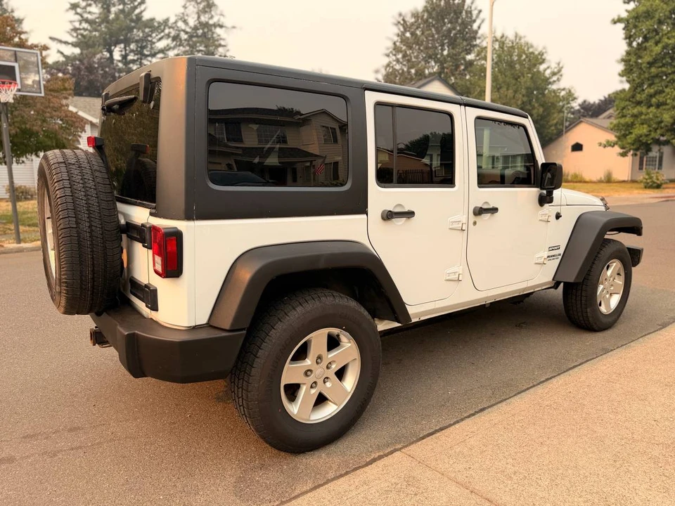 2013 Jeep JK Wrangler - Image 4 of 10