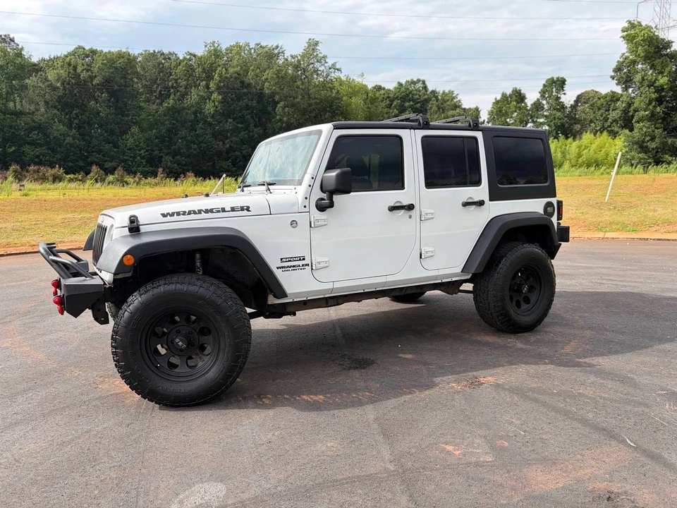 2013 Jeep JK Wrangler - Image 8 of 21