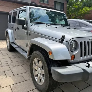 2013 Jeep Wrangler Unlimited Sahara