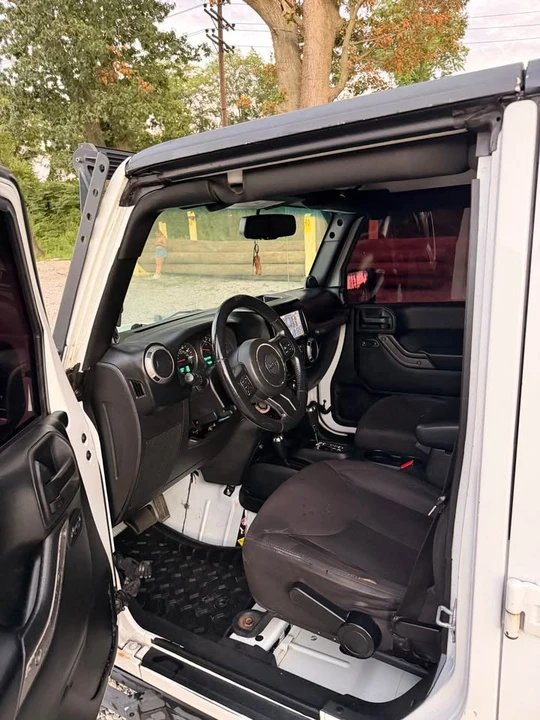 2013 Jeep JK Wrangler - Image 3 of 8