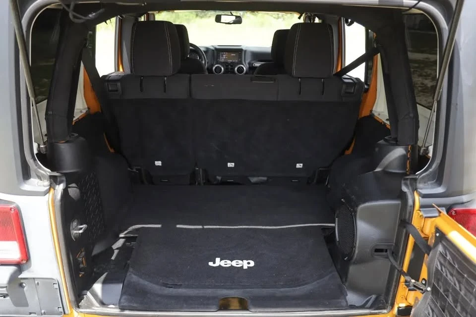 2013 Jeep JK Wrangler - Image 15 of 18