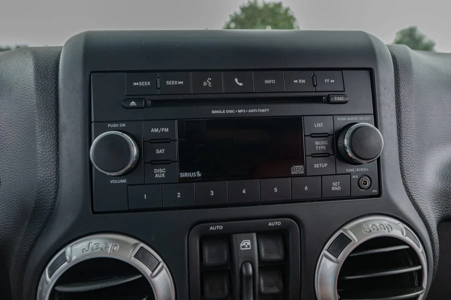 2013 Jeep JK Wrangler - Image 25 of 31