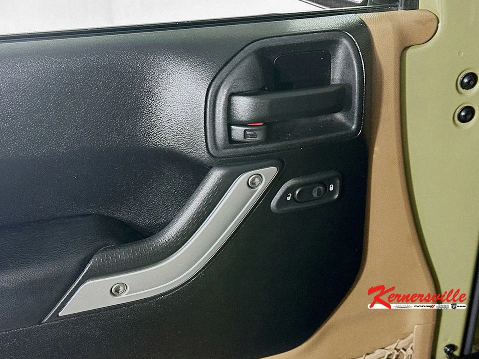 2013 Jeep JK Wrangler - Image 23 of 24