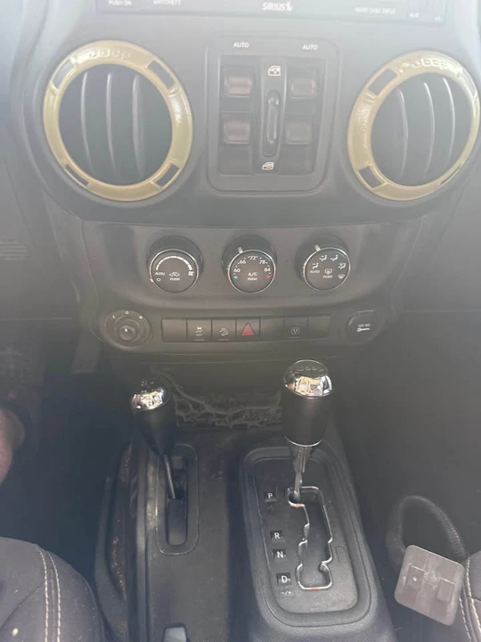 2013 Jeep JK Wrangler - Image 16 of 19