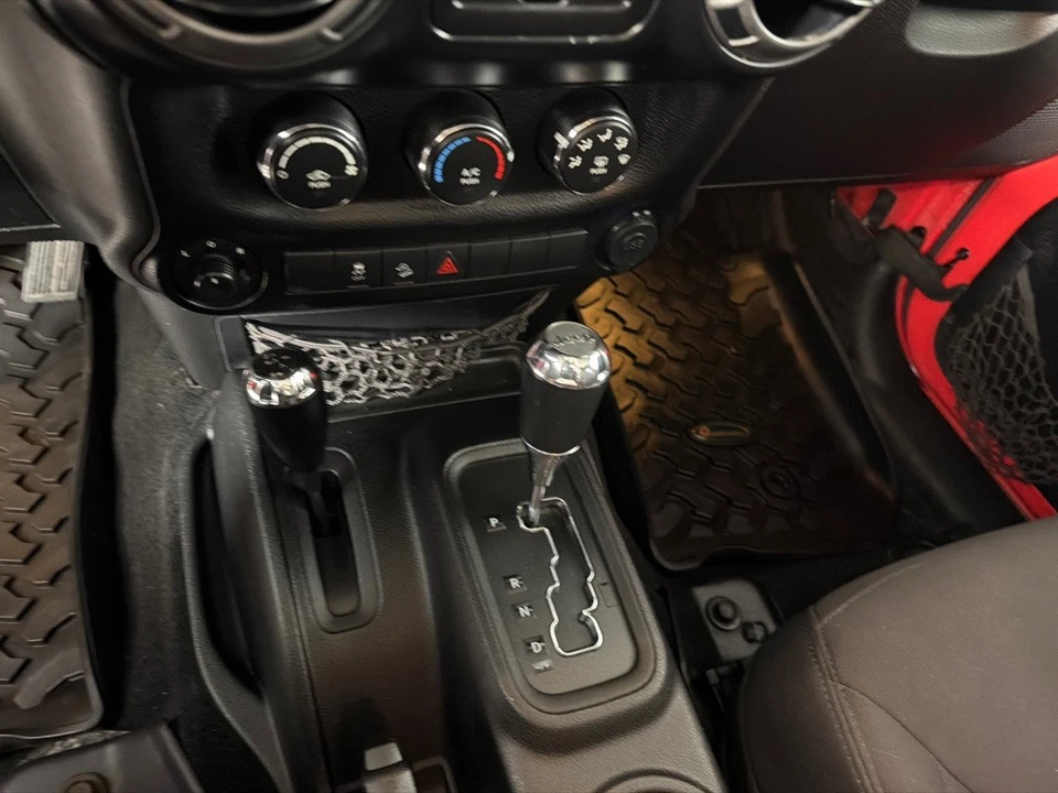 2013 Jeep JK Wrangler - Image 15 of 21