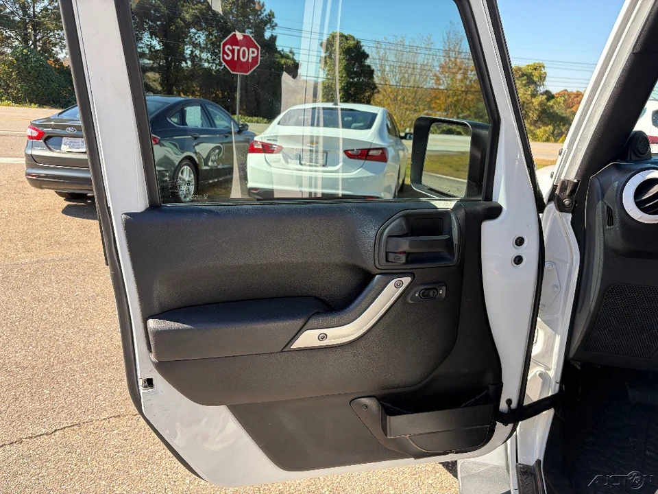 2013 Jeep JK Wrangler - Image 9 of 12