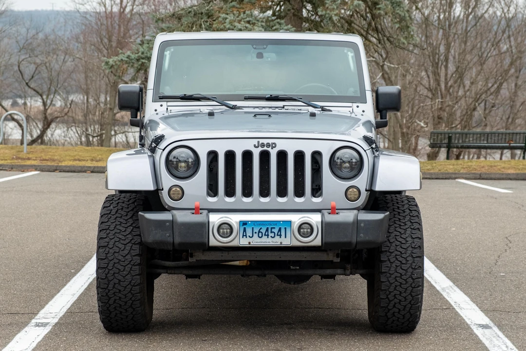 2013 Jeep JK Wrangler - Image 2 of 31