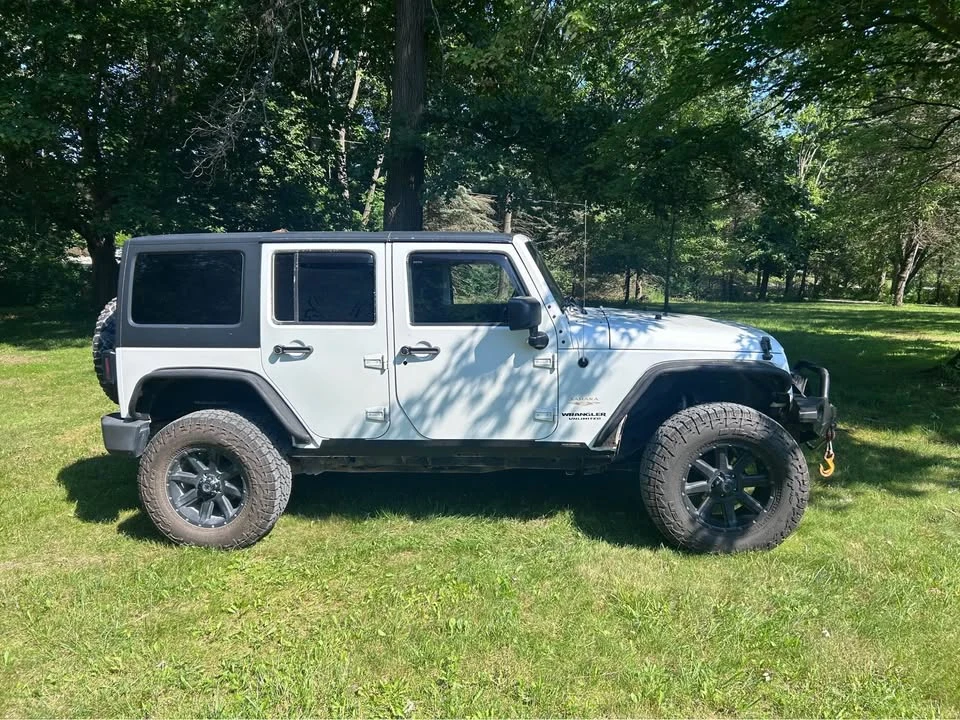 2013 Jeep JK Wrangler - Image 2 of 8