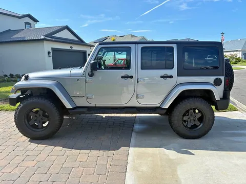 2013 Jeep Wrangler Unlimited Sahara (JK) Sport Utility 4D