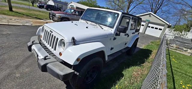 2013 Jeep Wrangler Unlimited Sahara (JK) Sport Utility 4D