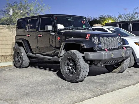 2013 Jeep Wrangler Unlimited Sahara