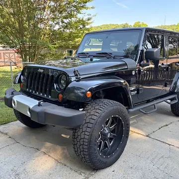 2013 Jeep Wrangler Unlimited Sahara