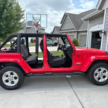 2013 Jeep Wrangler Unlimited Sahara Sport Utility 4D