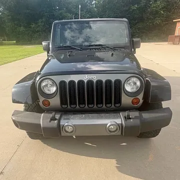 2013 Jeep Wrangler Unlimited Sahara Sport Utility 4D