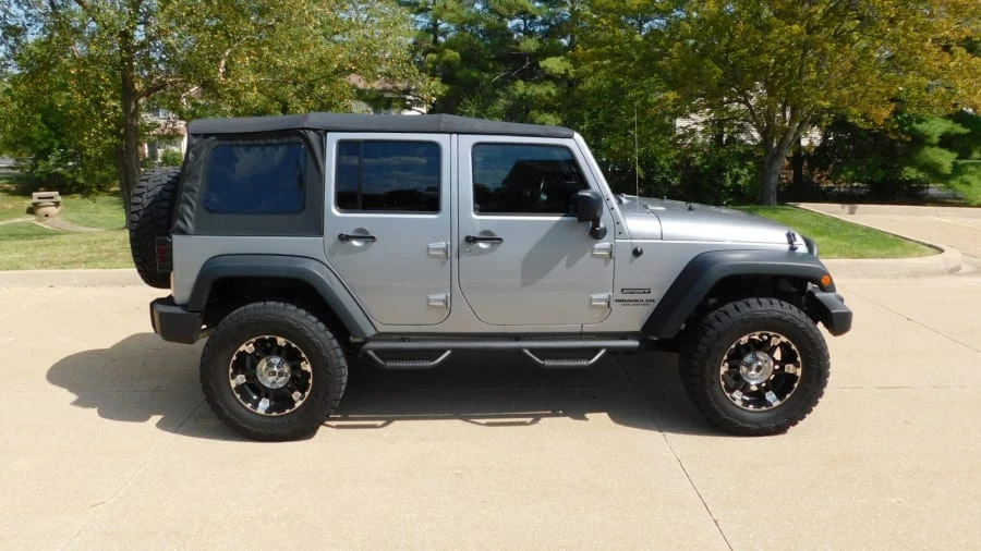 2013 Jeep JK Wrangler - Image 2 of 22