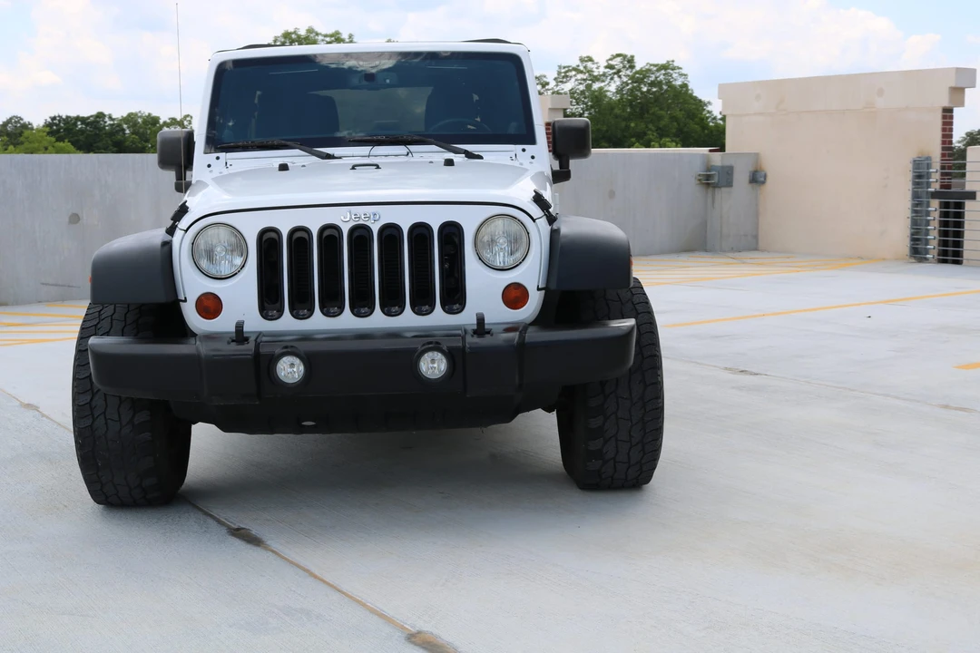 2013 Jeep JK Wrangler - Image 2 of 31