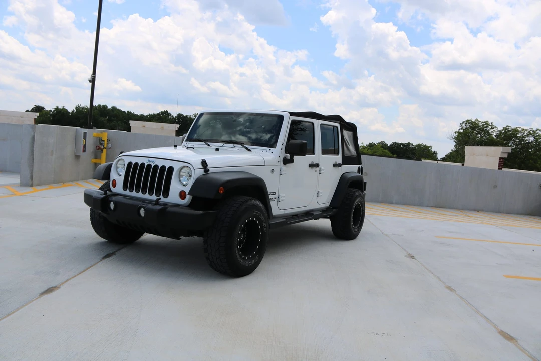 2013 Jeep JK Wrangler - Image 7 of 31