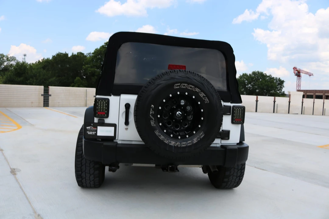 2013 Jeep JK Wrangler - Image 19 of 31