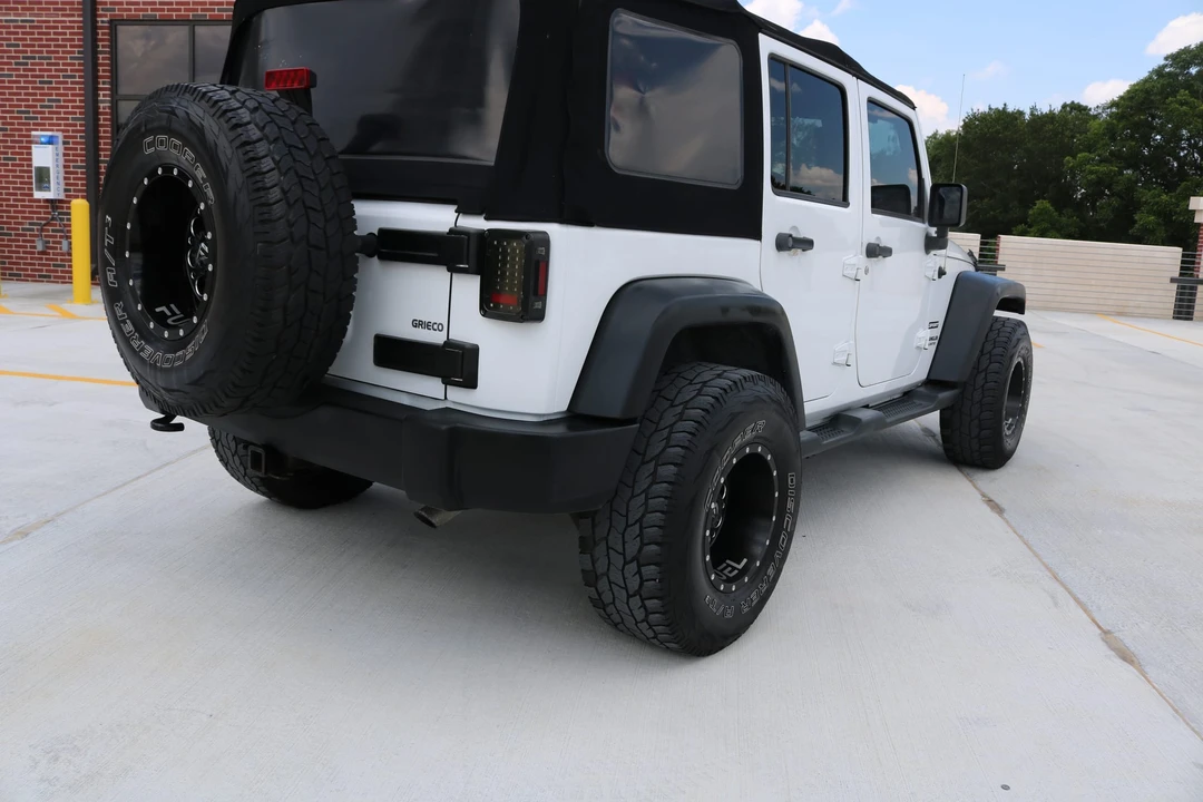 2013 Jeep JK Wrangler - Image 24 of 31