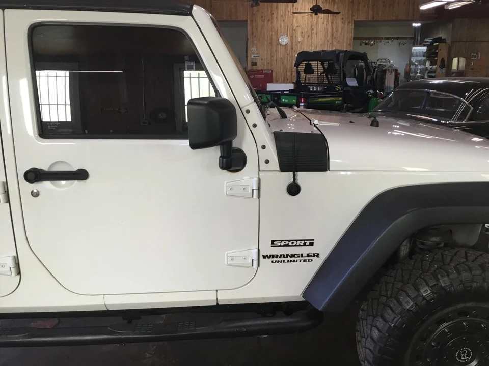 2013 Jeep JK Wrangler - Image 19 of 31