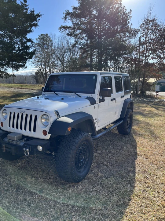 2013 Jeep JK Wrangler - Image 2 of 31