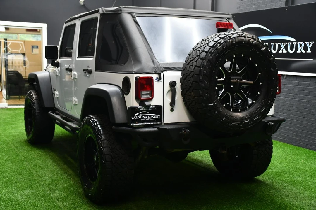 2013 Jeep JK Wrangler - Image 9 of 31