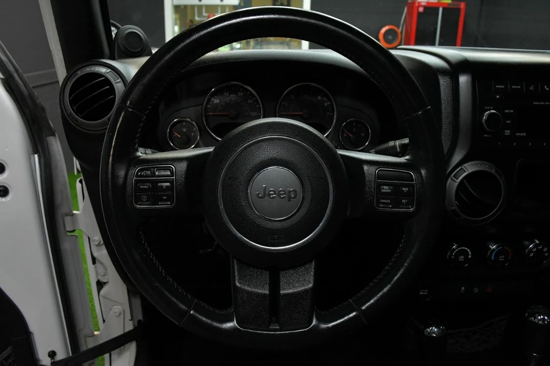 2013 Jeep JK Wrangler - Image 20 of 31
