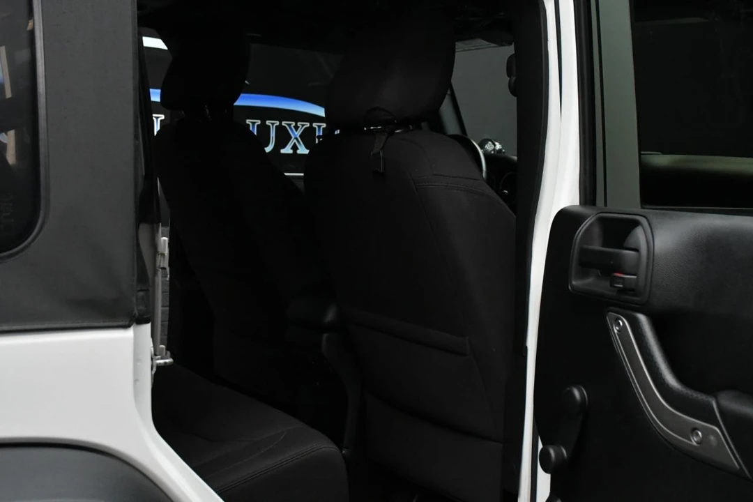 2013 Jeep JK Wrangler - Image 30 of 31