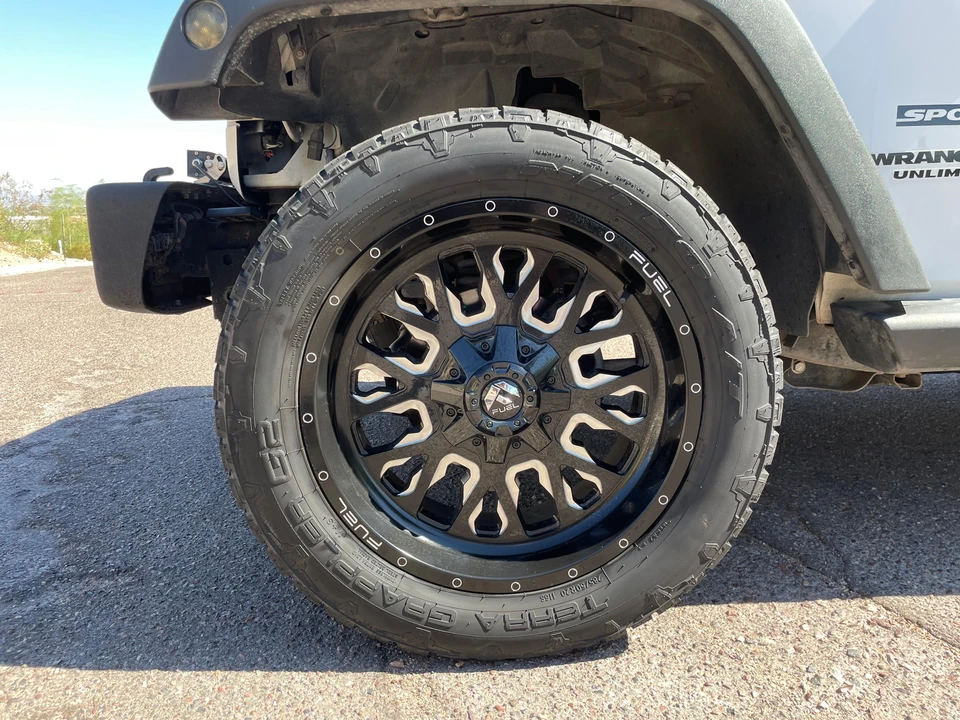 2013 Jeep JK Wrangler - Image 20 of 31