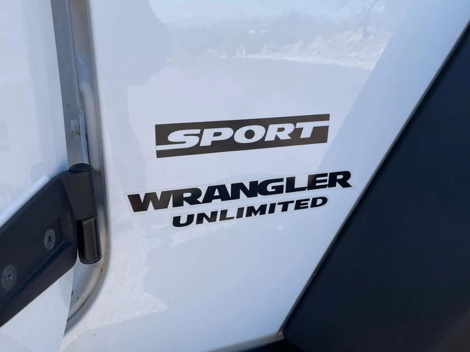 2013 Jeep JK Wrangler - Image 17 of 31
