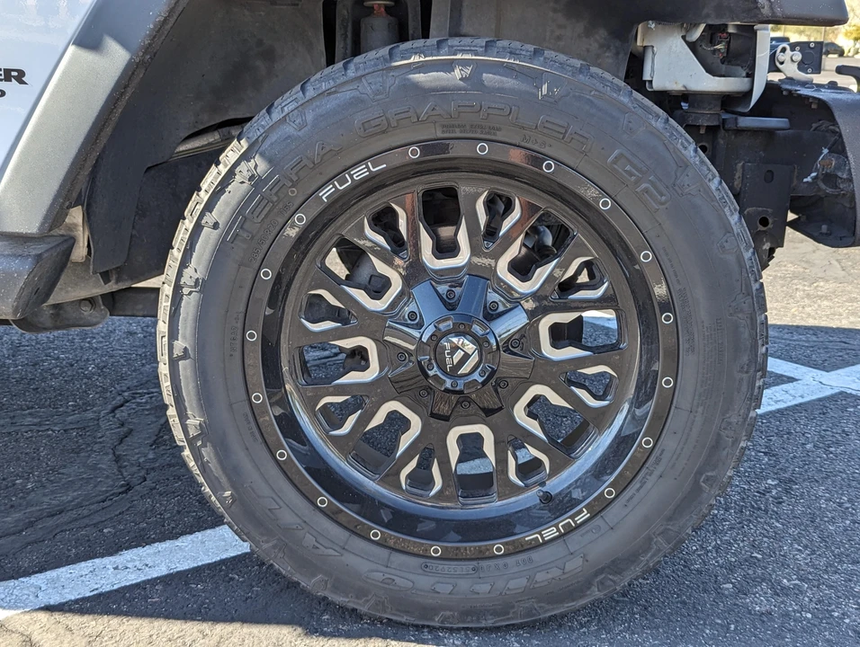 2013 Jeep JK Wrangler - Image 24 of 31