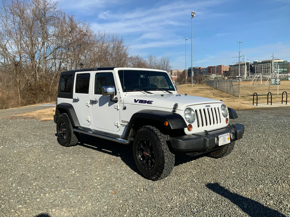 2013 Jeep JK Wrangler - Image 15 of 31