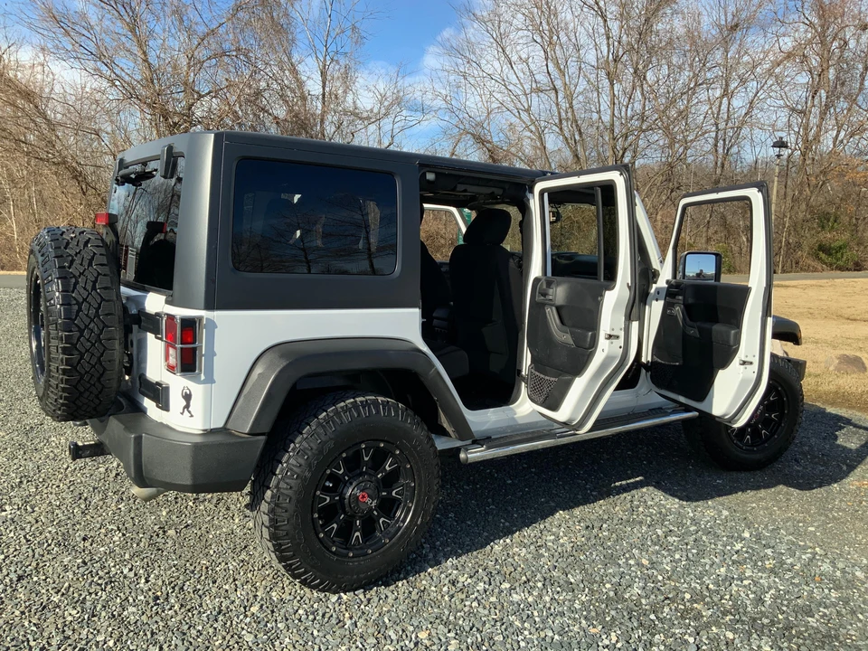 2013 Jeep JK Wrangler - Image 30 of 31