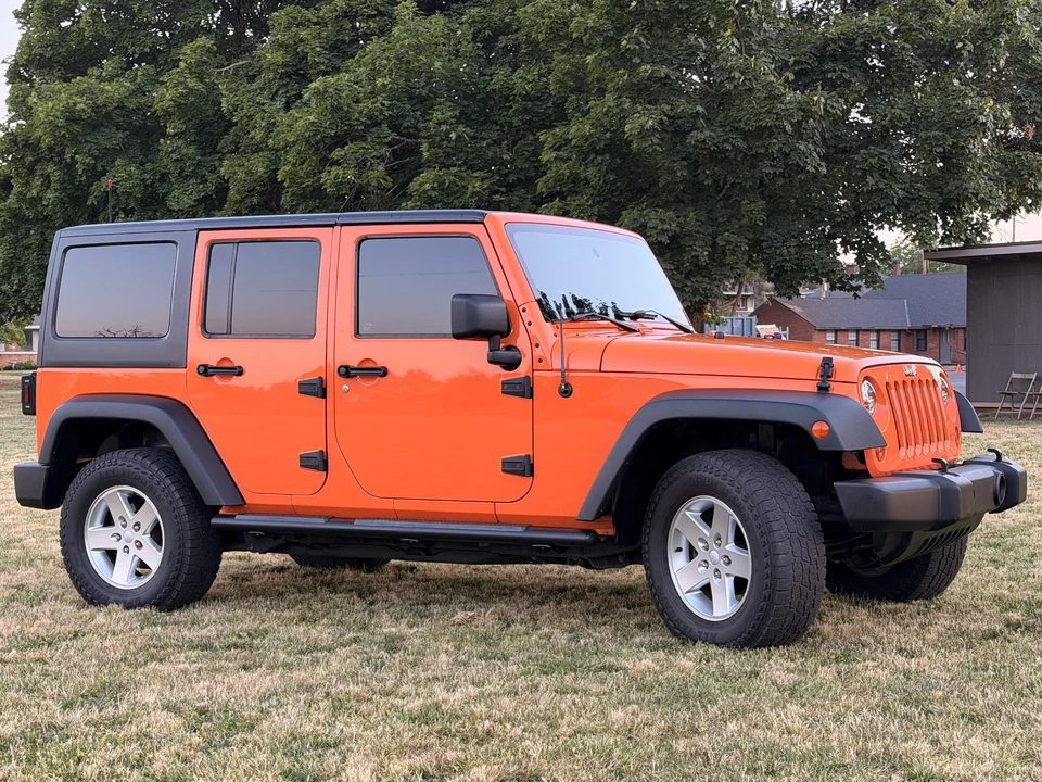 2013 Jeep JK Wrangler - Image 19 of 31