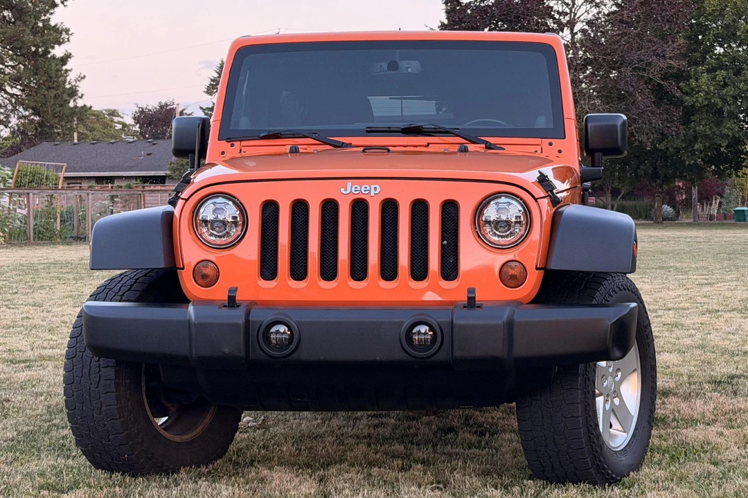 2013 Jeep JK Wrangler - Image 2 of 31