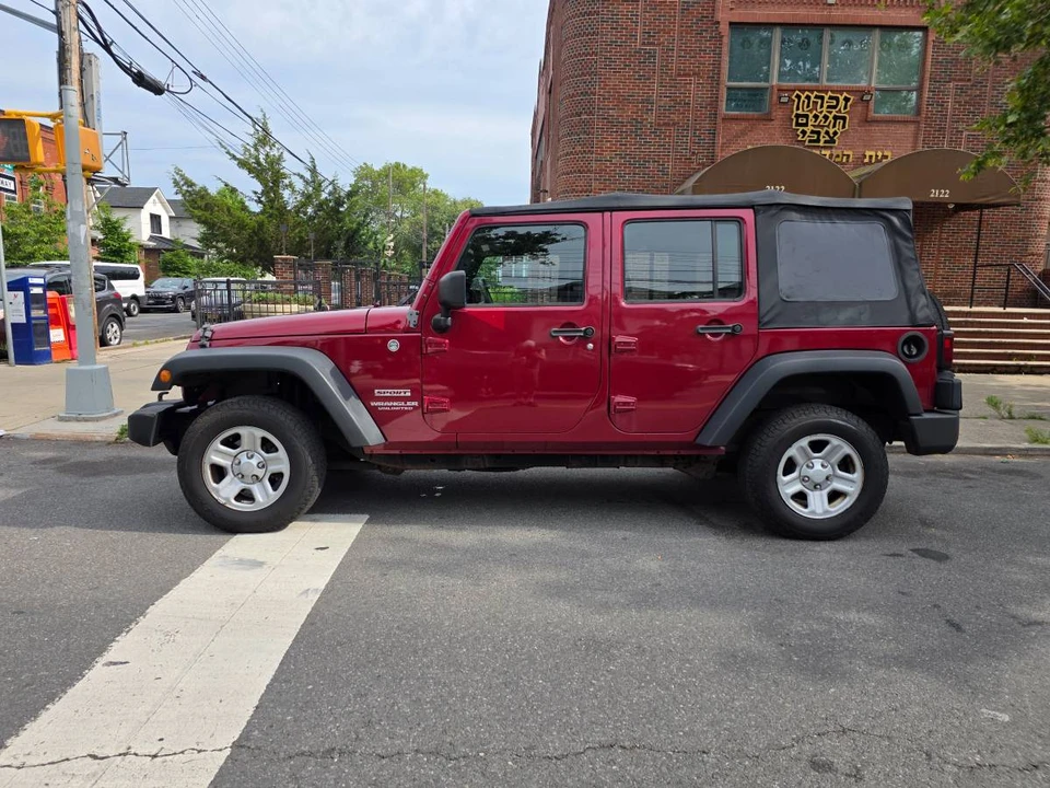 2013 Jeep JK Wrangler - Image 8 of 16