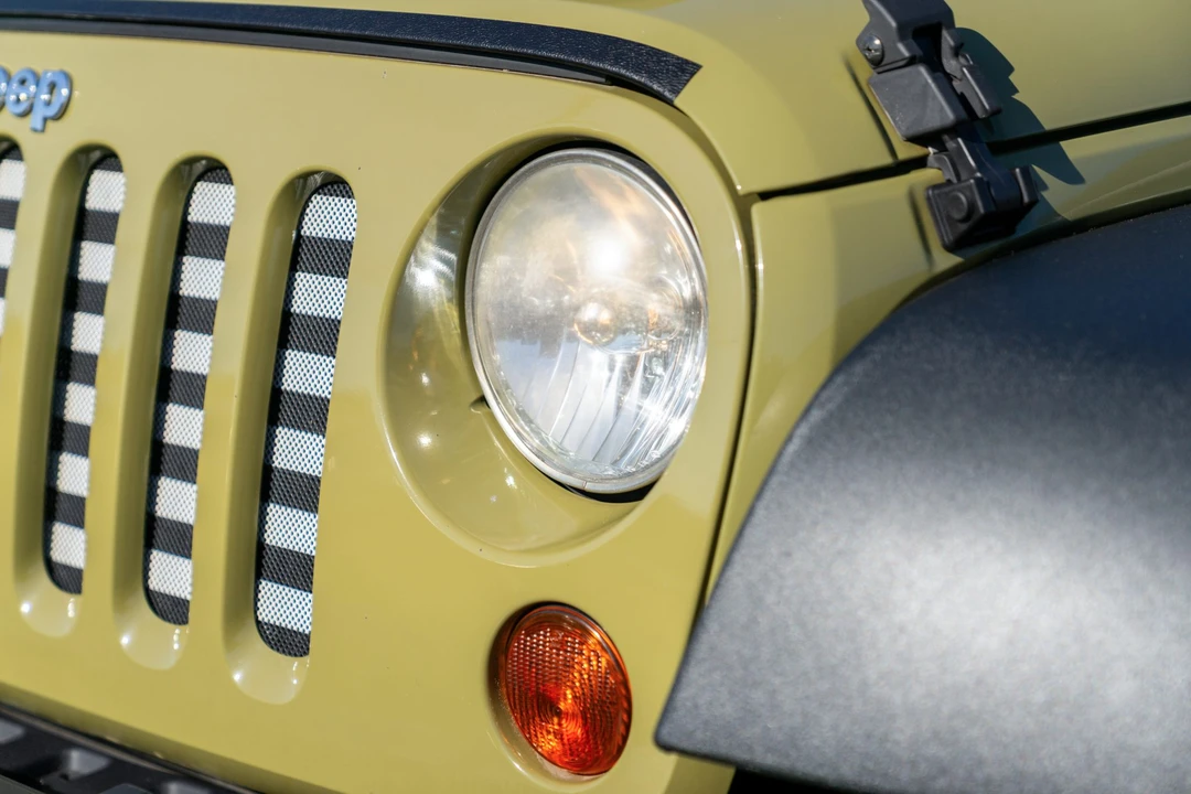 2013 Jeep JK Wrangler - Image 15 of 31