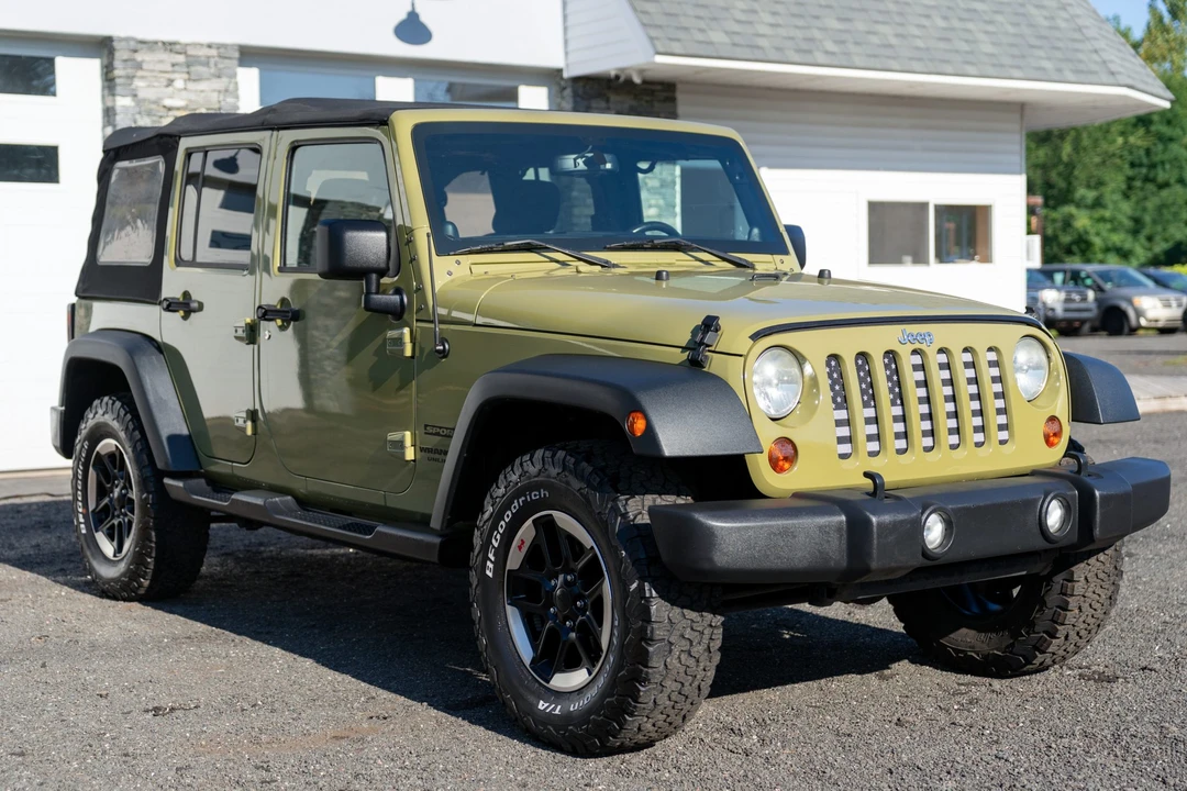 2013 Jeep JK Wrangler - Image 8 of 31