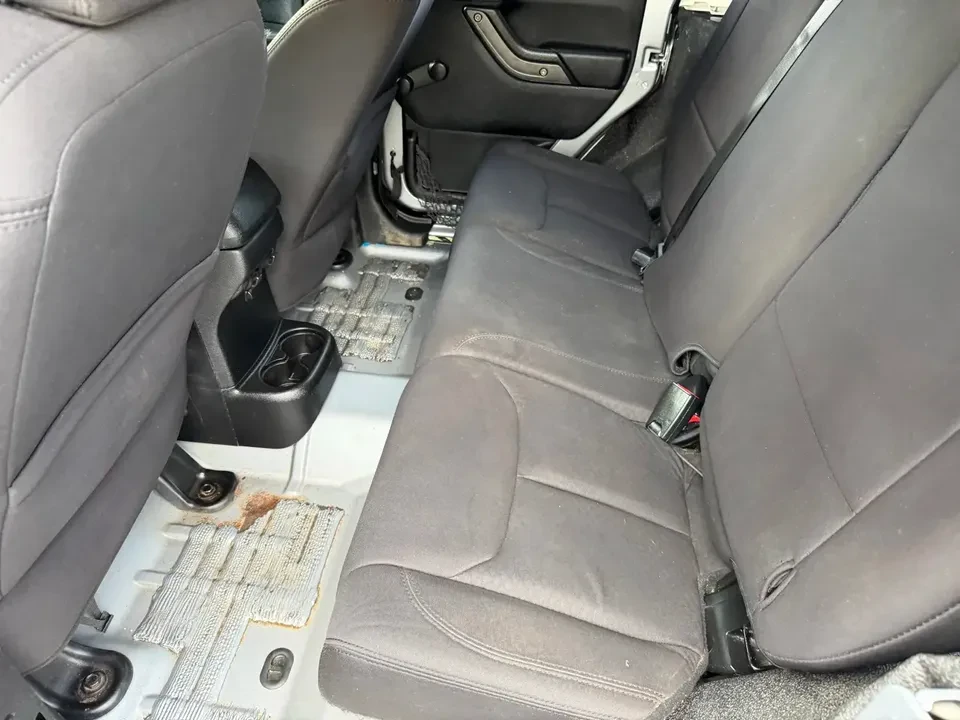 2013 Jeep JK Wrangler - Image 15 of 17