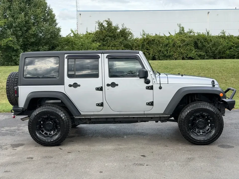 2013 Jeep JK Wrangler - Image 4 of 17